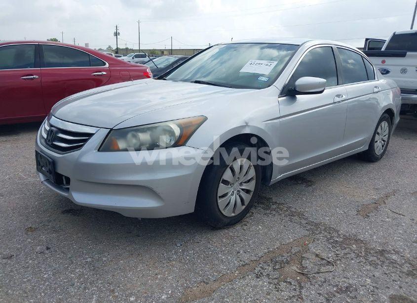 Photo 2 of 2011 Honda Accord 2.4 LX (VIN 1HGCP2F3XBA112759)