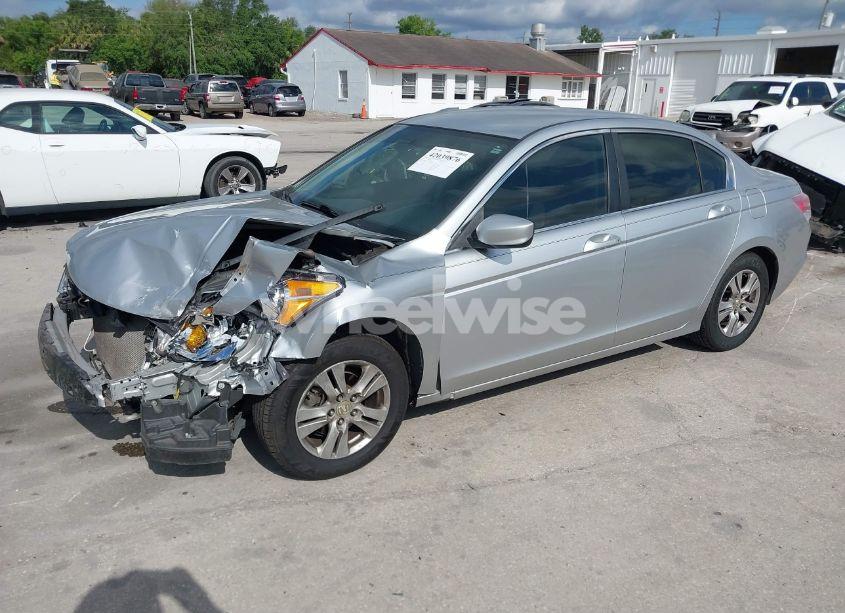 Photo 2 of 2012 Honda Accord 2.4 LX (VIN 1HGCP2F3XCA149943)