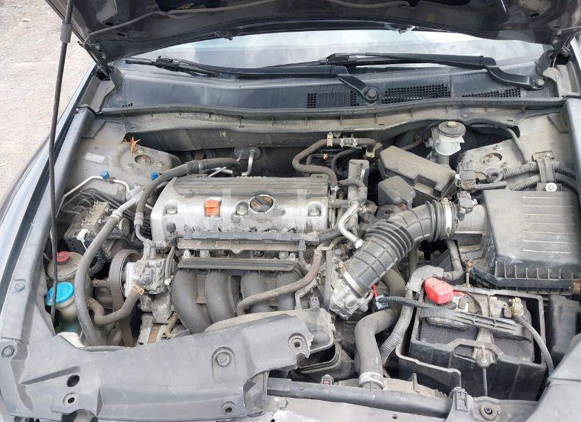 Photo 10 of 2012 Honda Accord 2.4 LX (VIN 1HGCP2F3XCA195790)