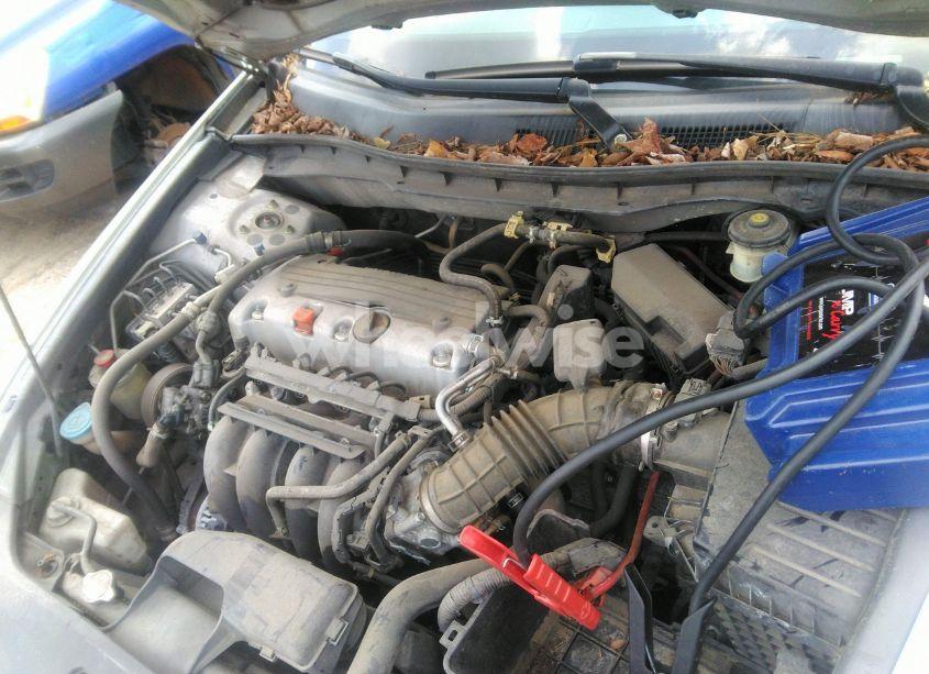 Photo 10 of 2012 Honda Accord 2.4 LX (VIN 1HGCP2F3XCA216878)