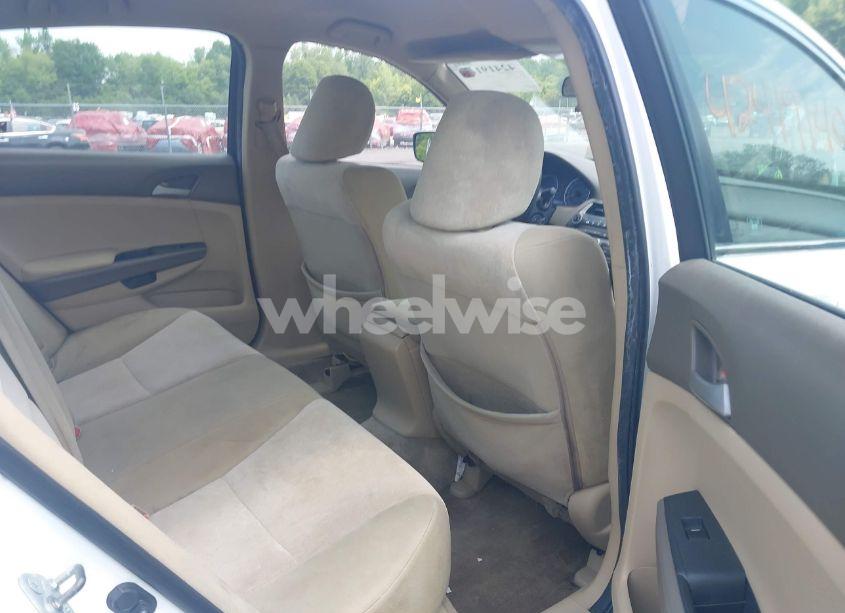 Photo 8 of 2010 Honda Accord 2.4 LX-P (VIN 1HGCP2F40AA013035)