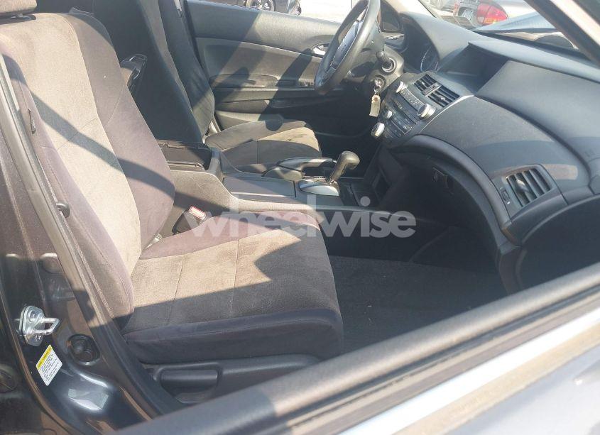 Photo 5 of 2010 Honda Accord 2.4 LX-P (VIN 1HGCP2F40AA179538)