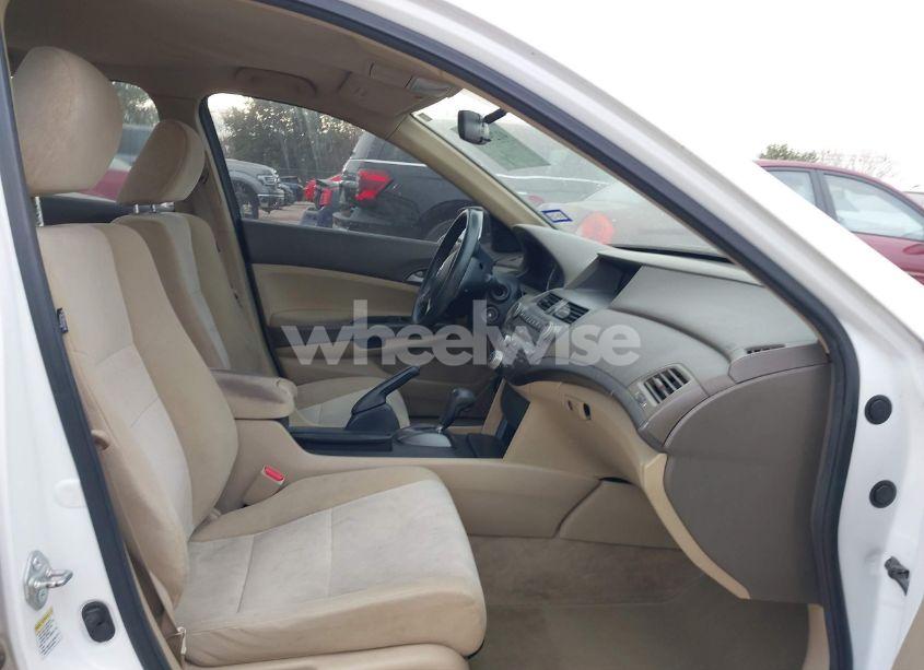 Photo 5 of 2010 Honda Accord 2.4 LX-P (VIN 1HGCP2F40AA181743)