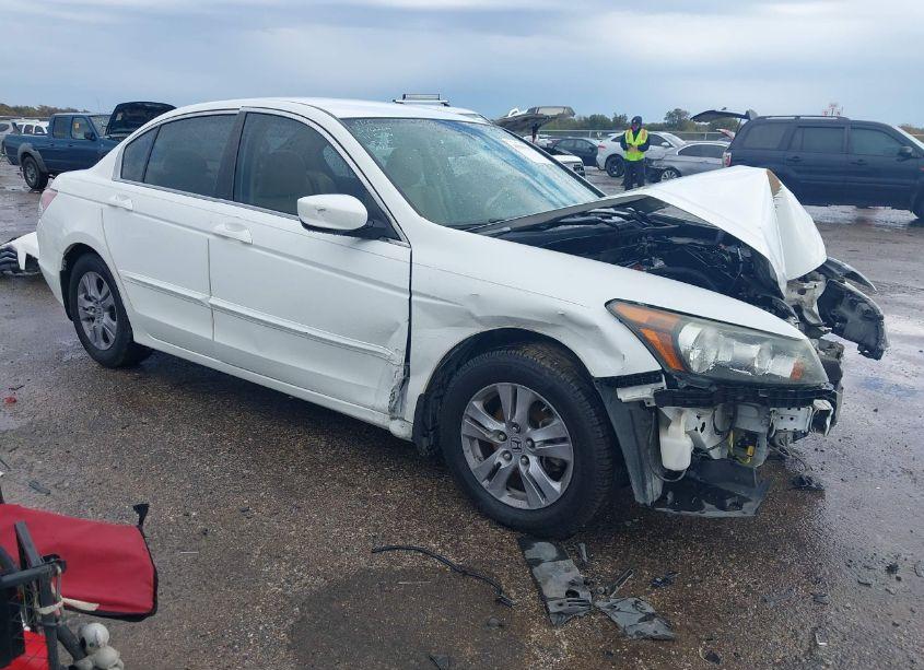 2011 Honda Accord 2.4 LX-P (VIN 1HGCP2F40BA106705) main photo