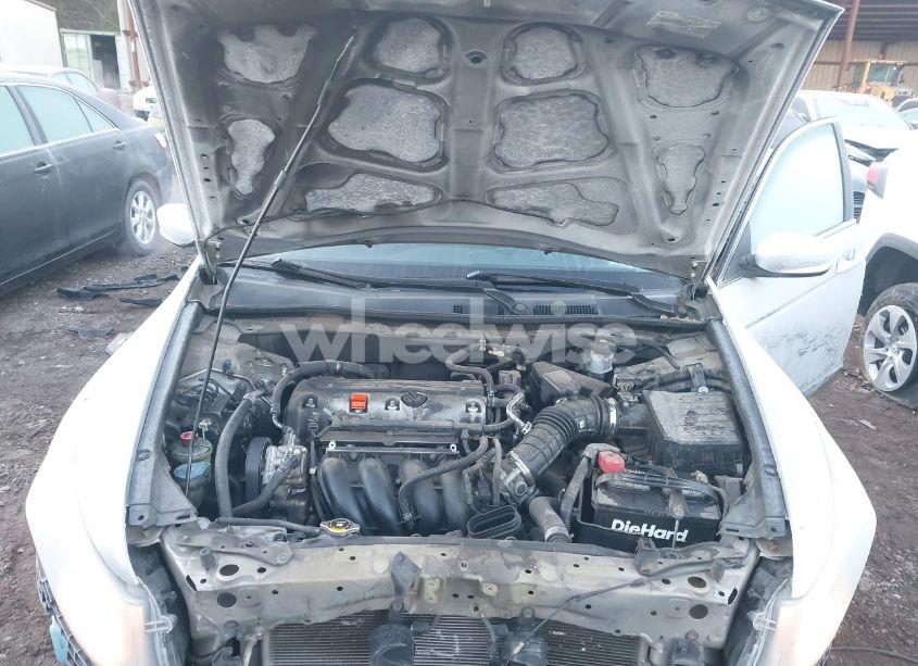 Photo 10 of 2012 Honda Accord SDN LX PREMIUM (VIN 1HGCP2F40CA235951)