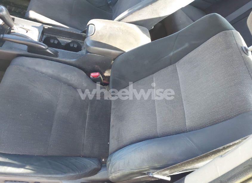 Photo 15 of 2010 Honda Accord 2.4 LX-P (VIN 1HGCP2F41AA022472)