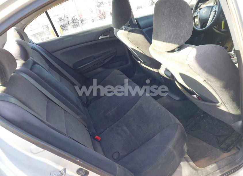 Photo 8 of 2010 Honda Accord 2.4 LX-P (VIN 1HGCP2F41AA022472)