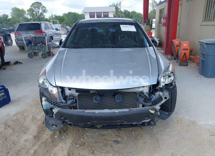 Photo 6 of 2010 Honda Accord 2.4 LX-P (VIN 1HGCP2F41AA102127)