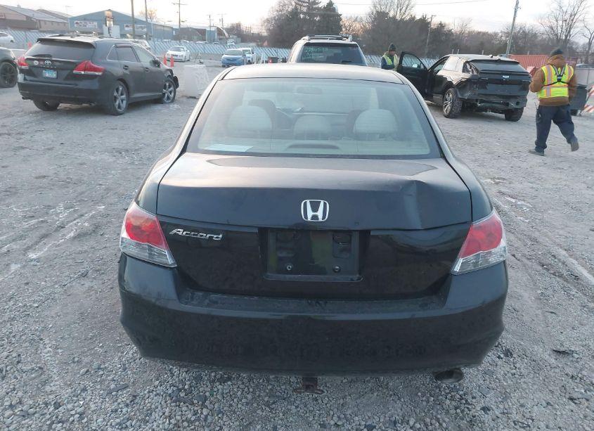 Photo 16 of 2010 Honda Accord 2.4 LX-P (VIN 1HGCP2F41AA173375)