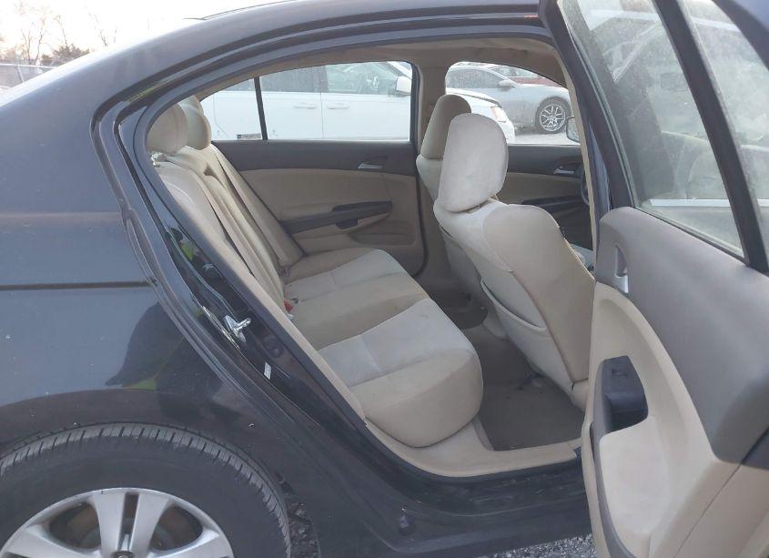 Photo 8 of 2010 Honda Accord 2.4 LX-P (VIN 1HGCP2F41AA173375)