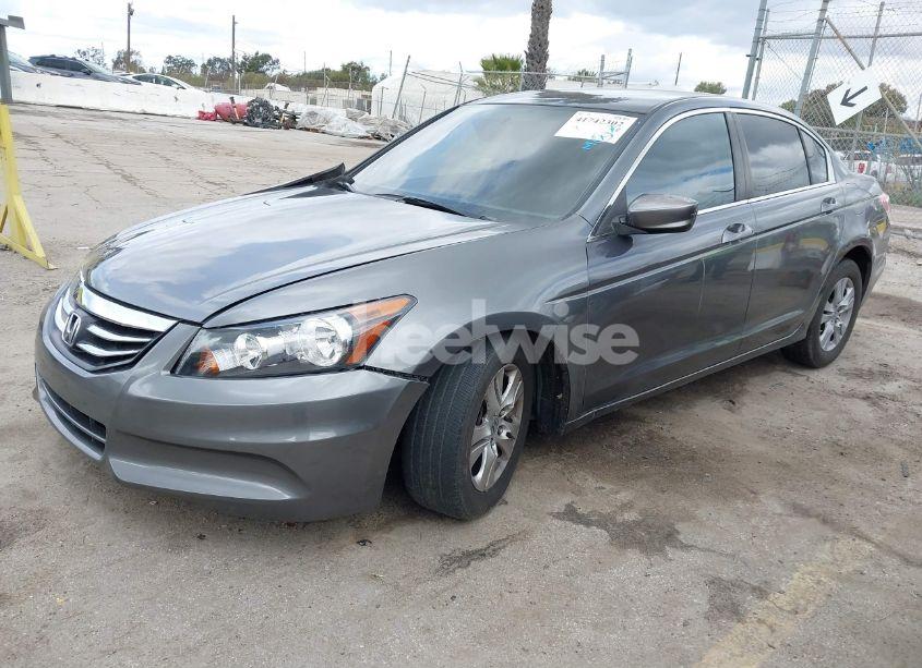 Photo 2 of 2011 Honda Accord 2.4 LX-P (VIN 1HGCP2F41BA030010)