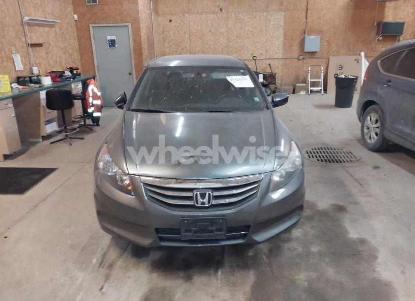 Photo 12 of 2011 Honda Accord 2.4 LX-P (VIN 1HGCP2F41BA070751)