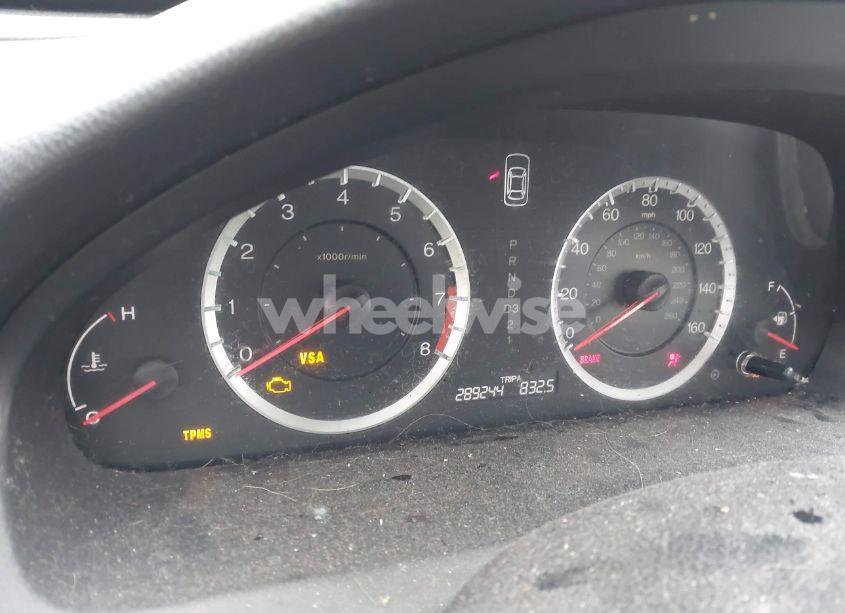 Photo 7 of 2010 Honda Accord 2.4 LX-P (VIN 1HGCP2F42AA028099)