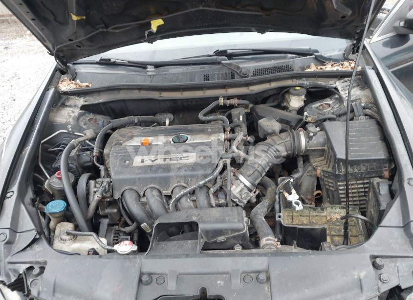 Photo 10 of 2010 Honda Accord 2.4 LX-P (VIN 1HGCP2F42AA072314)