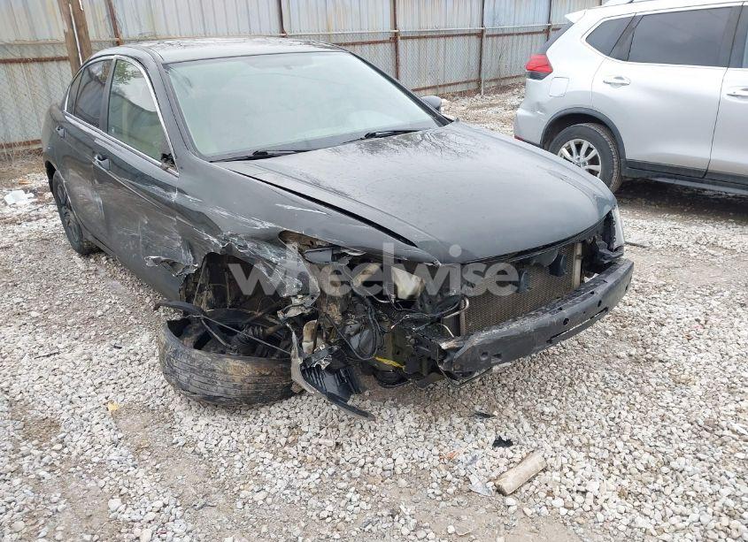 Photo 14 of 2010 Honda Accord 2.4 LX-P (VIN 1HGCP2F42AA072314)