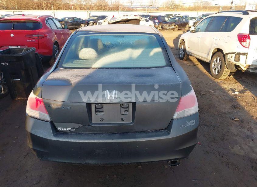 Photo 16 of 2010 Honda Accord 2.4 LX-P (VIN 1HGCP2F42AA096211)
