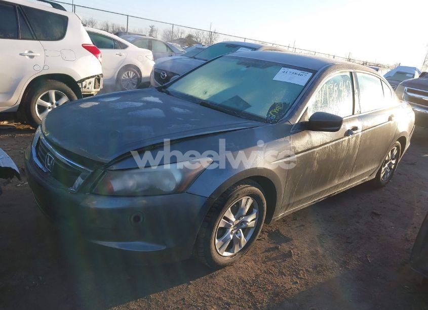 Photo 2 of 2010 Honda Accord 2.4 LX-P (VIN 1HGCP2F42AA096211)