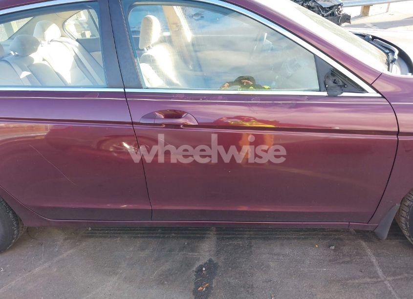 Photo 13 of 2010 Honda Accord 2.4 LX-P (VIN 1HGCP2F42AA113024)