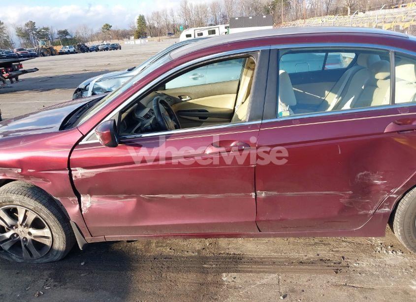 Photo 14 of 2010 Honda Accord 2.4 LX-P (VIN 1HGCP2F42AA113024)