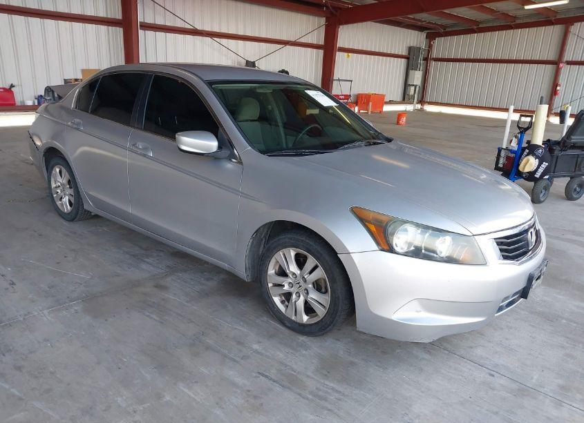 2010 Honda Accord 2.4 LX-P (VIN 1HGCP2F42AA115646) main photo