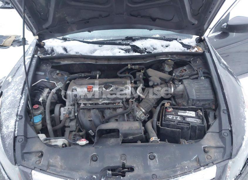 Photo 10 of 2011 Honda Accord 2.4 LX-P (VIN 1HGCP2F42BA140192)