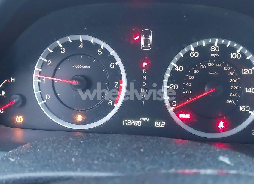 Photo 15 of 2011 Honda Accord 2.4 LX-P (VIN 1HGCP2F42BA140192)