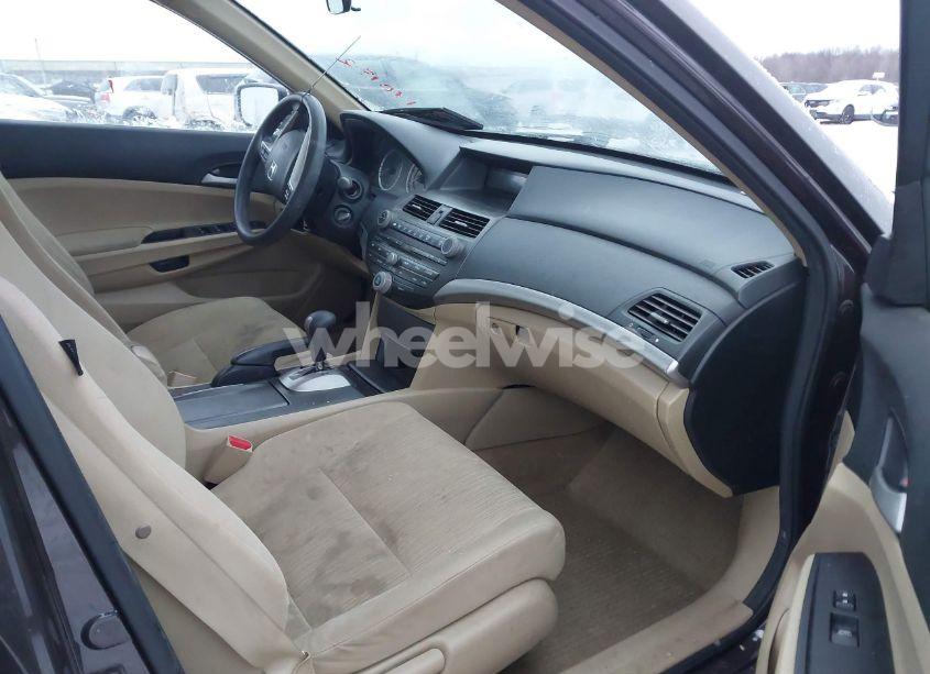 Photo 5 of 2011 Honda Accord 2.4 LX-P (VIN 1HGCP2F42BA140192)