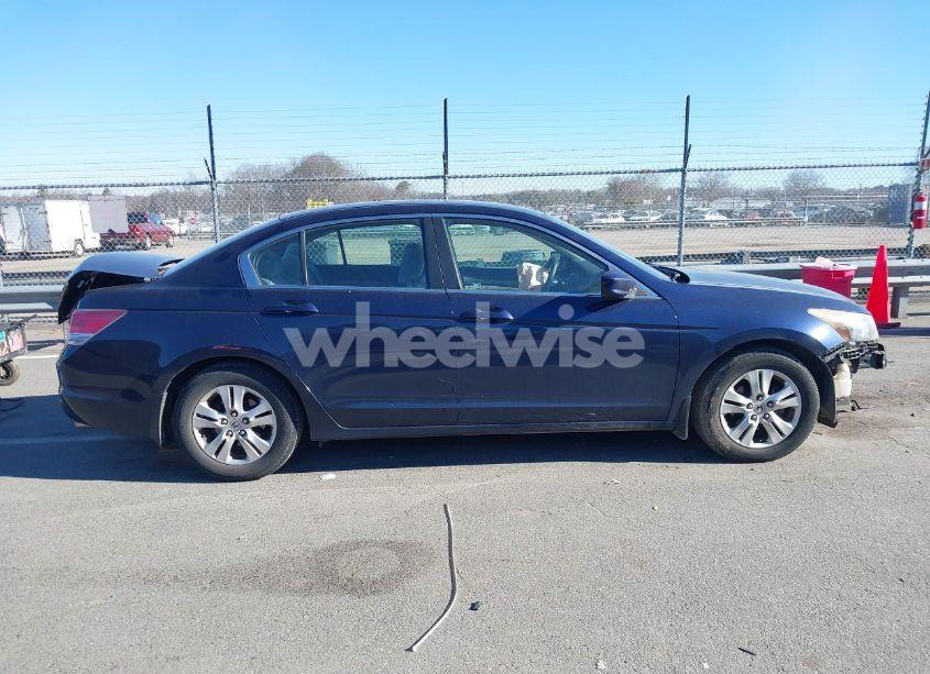 Photo 13 of 2010 Honda Accord 2.4 LX-P (VIN 1HGCP2F43AA088893)