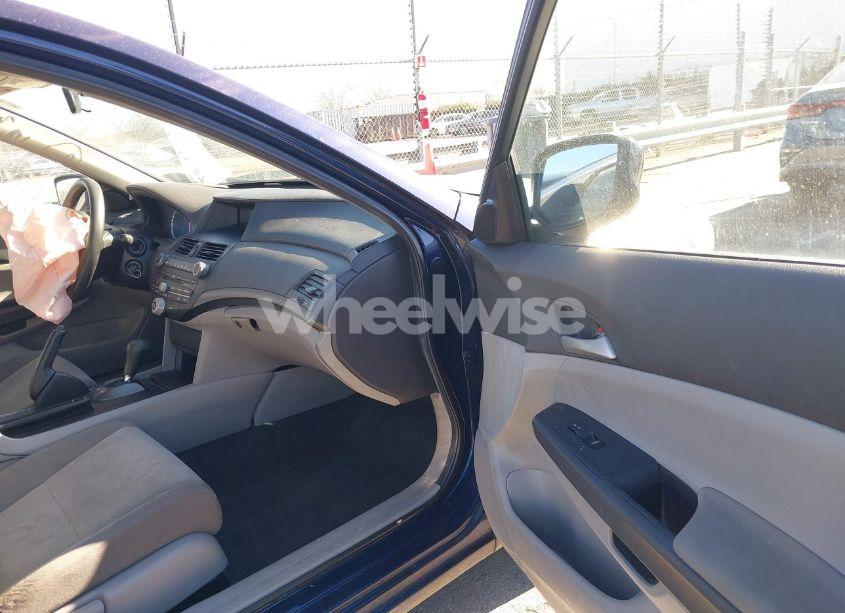 Photo 5 of 2010 Honda Accord 2.4 LX-P (VIN 1HGCP2F43AA088893)