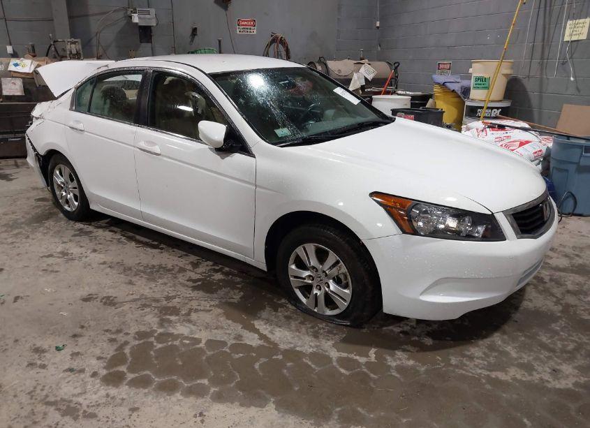 2010 Honda Accord 2.4 LX-P (VIN 1HGCP2F43AA093947) main photo