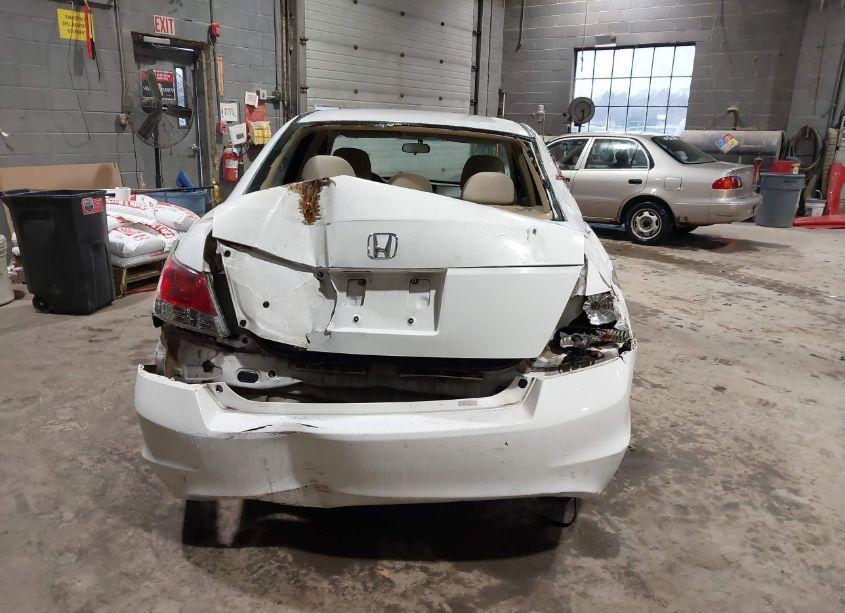 Photo 16 of 2010 Honda Accord 2.4 LX-P (VIN 1HGCP2F43AA093947)