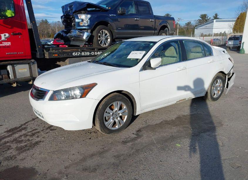 Photo 2 of 2010 Honda Accord 2.4 LX-P (VIN 1HGCP2F43AA093947)