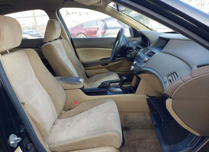 Photo 5 of 2010 Honda Accord 2.4 LX-P (VIN 1HGCP2F43AA110729)