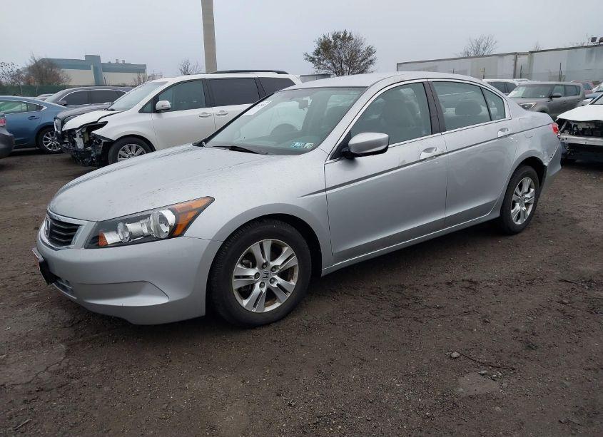 Photo 2 of 2010 Honda Accord 2.4 LX-P (VIN 1HGCP2F43AA142757)