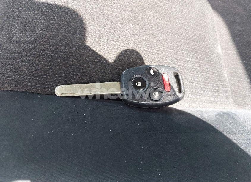 Photo 11 of 2010 Honda Accord 2.4 LX-P (VIN 1HGCP2F43AA175323)