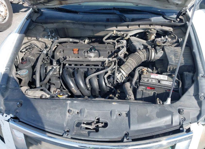 Photo 10 of 2010 Honda Accord 2.4 LX-P (VIN 1HGCP2F43AA180408)