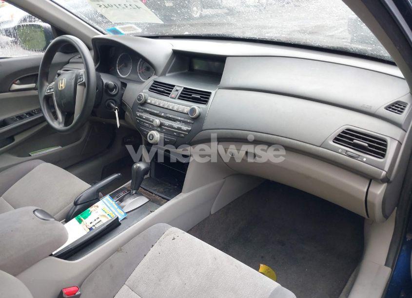 Photo 5 of 2010 Honda Accord 2.4 LX-P (VIN 1HGCP2F43AA193580)