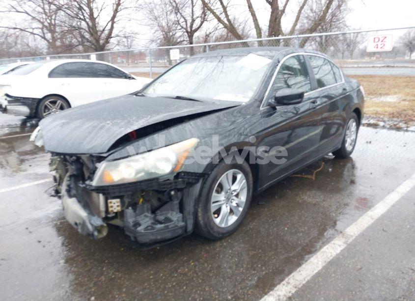 Photo 2 of 2011 Honda Accord 2.4 LX-P (VIN 1HGCP2F43BA011006)