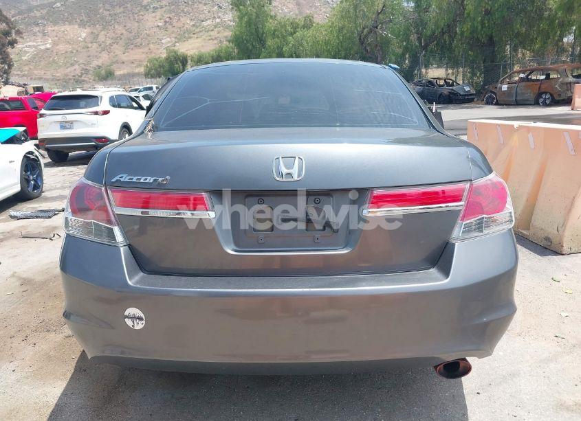 Photo 16 of 2011 Honda Accord 2.4 LX-P (VIN 1HGCP2F43BA017601)