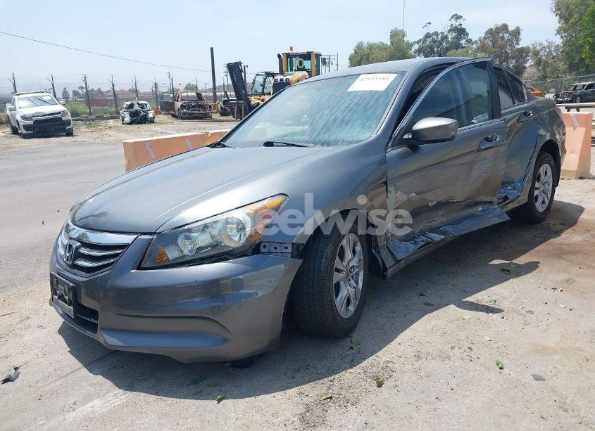 Photo 2 of 2011 Honda Accord 2.4 LX-P (VIN 1HGCP2F43BA017601)
