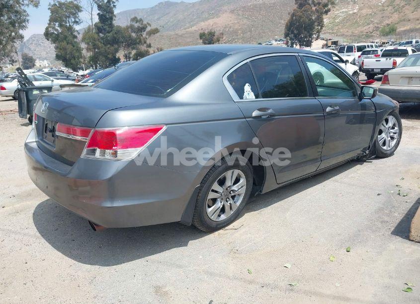 Photo 4 of 2011 Honda Accord 2.4 LX-P (VIN 1HGCP2F43BA017601)