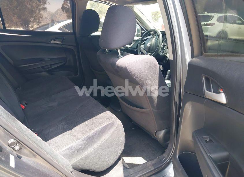 Photo 8 of 2011 Honda Accord 2.4 LX-P (VIN 1HGCP2F43BA017601)