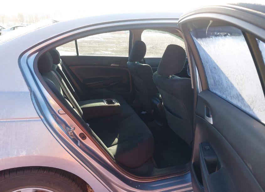 Photo 8 of 2011 Honda Accord 2.4 LX-P (VIN 1HGCP2F43BA117326)