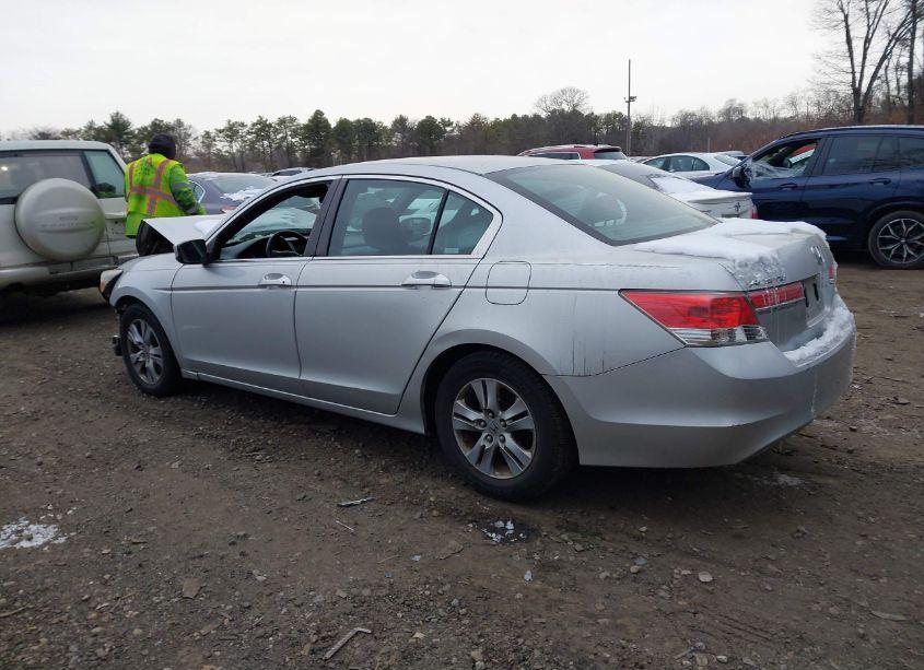 Photo 3 of 2012 Honda Accord SDN LX PREMIUM (VIN 1HGCP2F43CA182226)