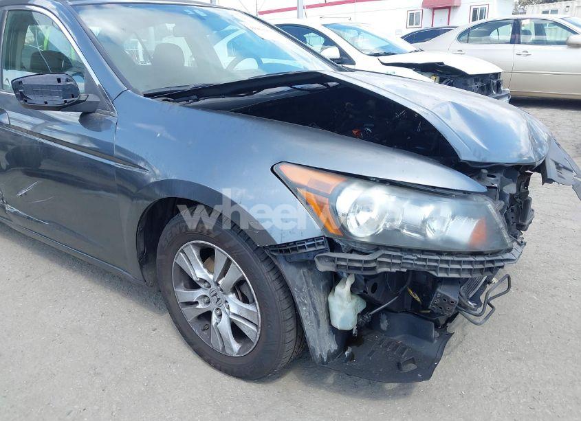 Photo 13 of 2010 Honda Accord 2.4 LX-P (VIN 1HGCP2F44AA051190)