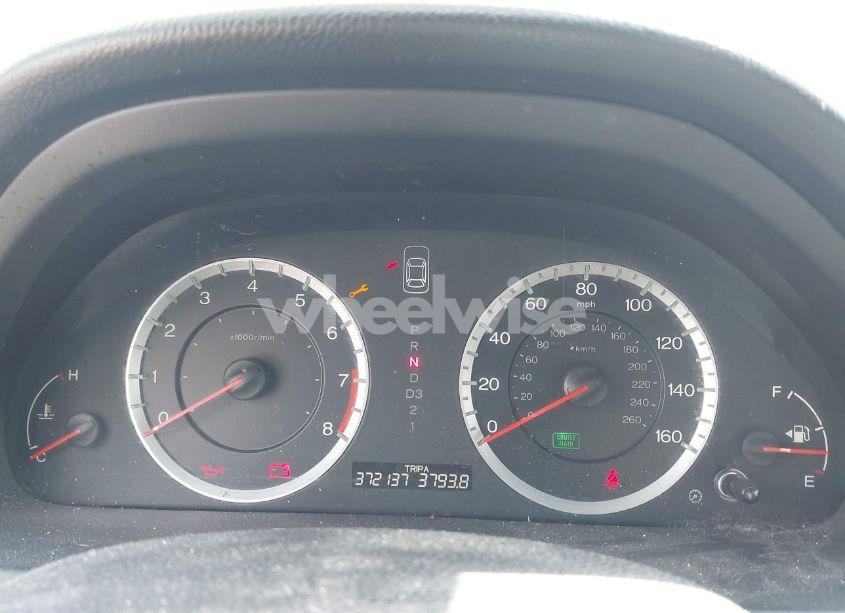 Photo 7 of 2010 Honda Accord 2.4 LX-P (VIN 1HGCP2F44AA051190)