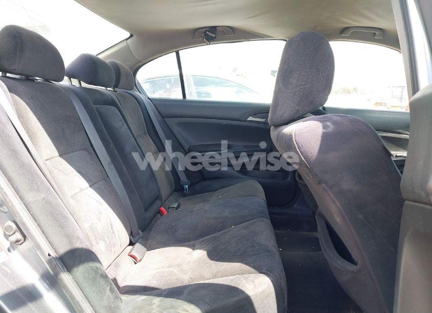 Photo 8 of 2010 Honda Accord 2.4 LX-P (VIN 1HGCP2F44AA051190)