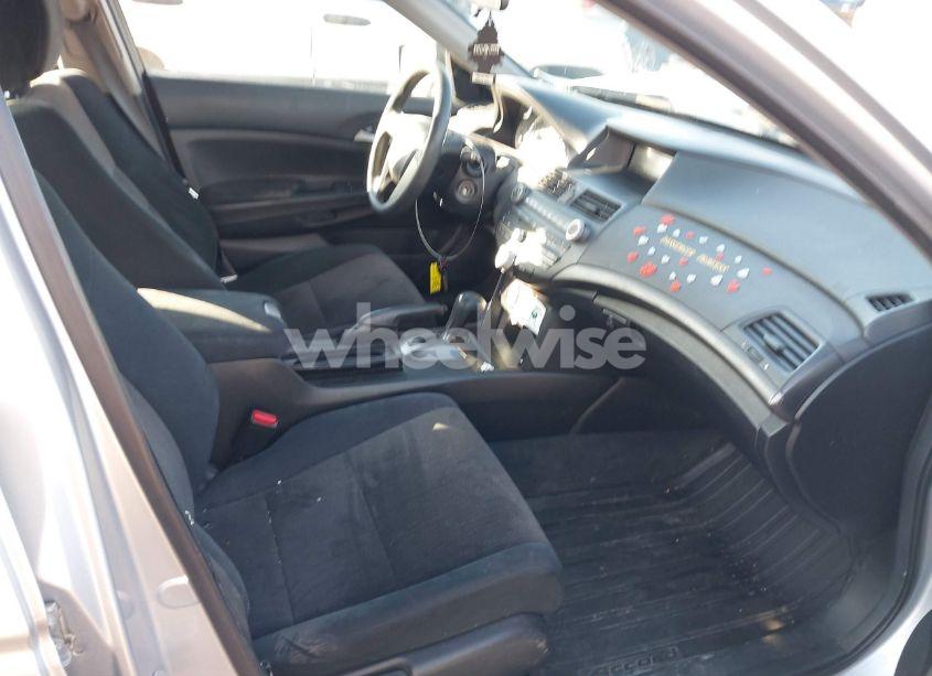 Photo 5 of 2010 Honda Accord 2.4 LX-P (VIN 1HGCP2F44AA061394)