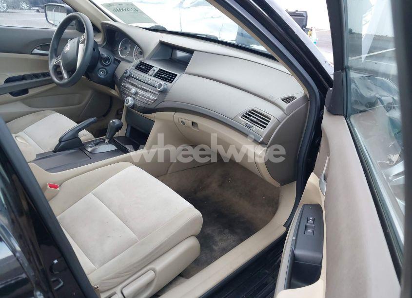 Photo 5 of 2010 Honda Accord 2.4 LX-P (VIN 1HGCP2F44AA163326)