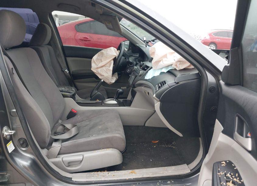 Photo 5 of 2011 Honda Accord 2.4 LX-P (VIN 1HGCP2F44BA025318)